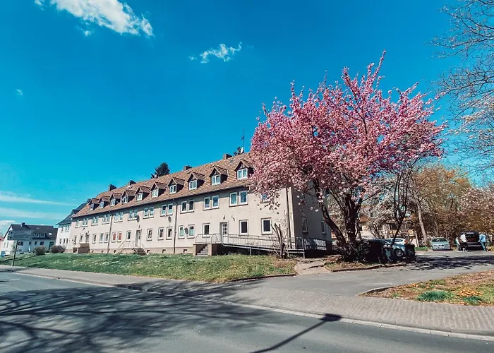 Apartments Cassel - Mit Smart Tv Und Parkplaetzen - Fuer Singles, Paare, Familien Und Gruppen