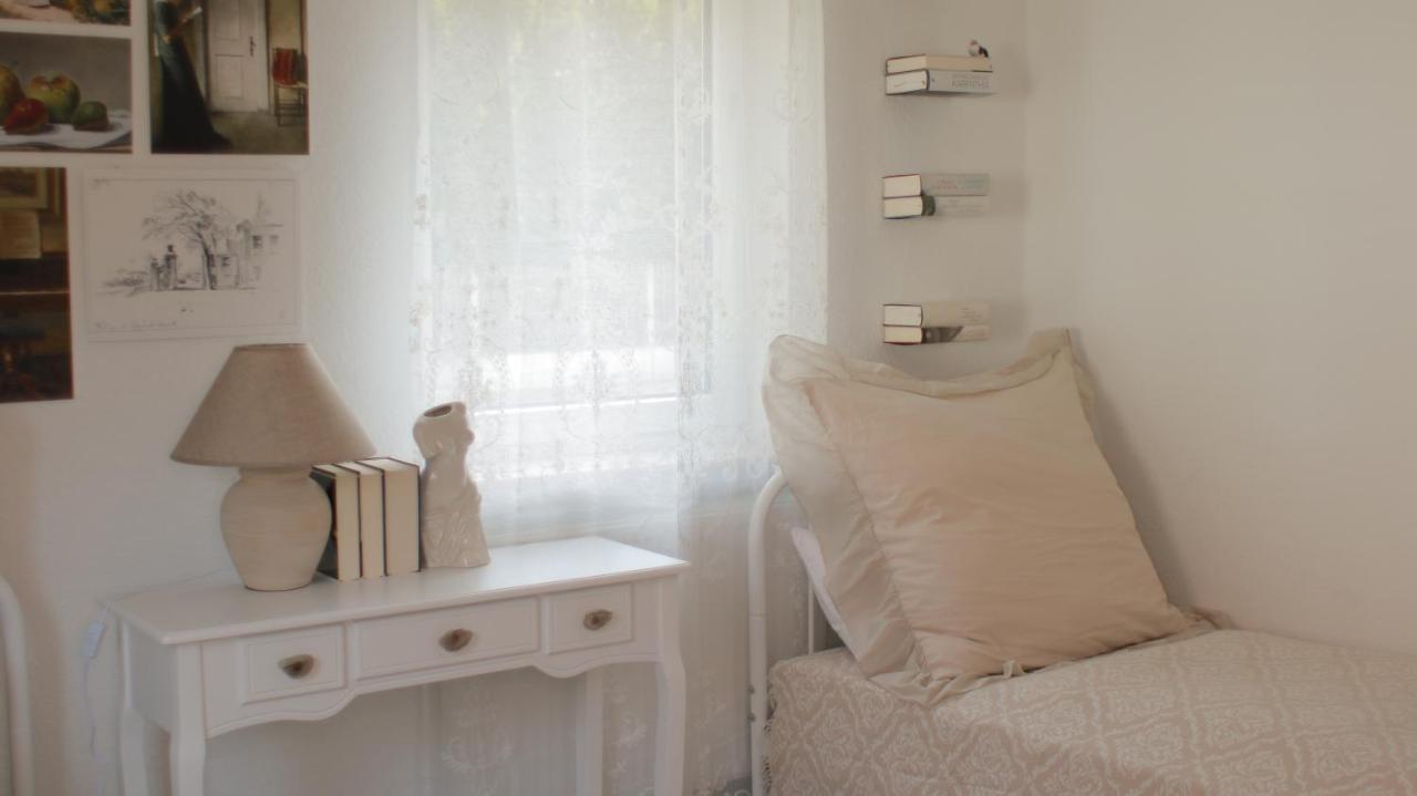 - Mit Smart Tv Und Parkplaetzen - Fuer Singles, Paare, Familien Und Gruppen Cassel