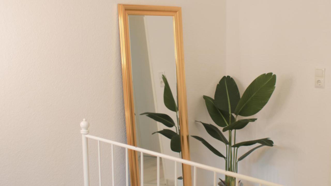 Apartamento Cassel - Mit Smart Tv Und Parkplaetzen - Fuer Singles, Paare, Familien Und Gruppen *