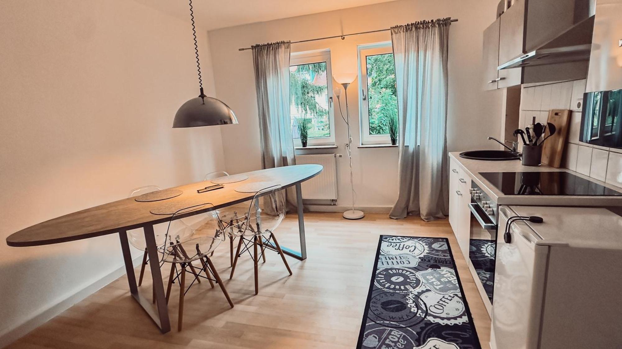 - Mit Smart Tv Und Parkplaetzen - Fuer Singles, Paare, Familien Und Gruppen * Cassel